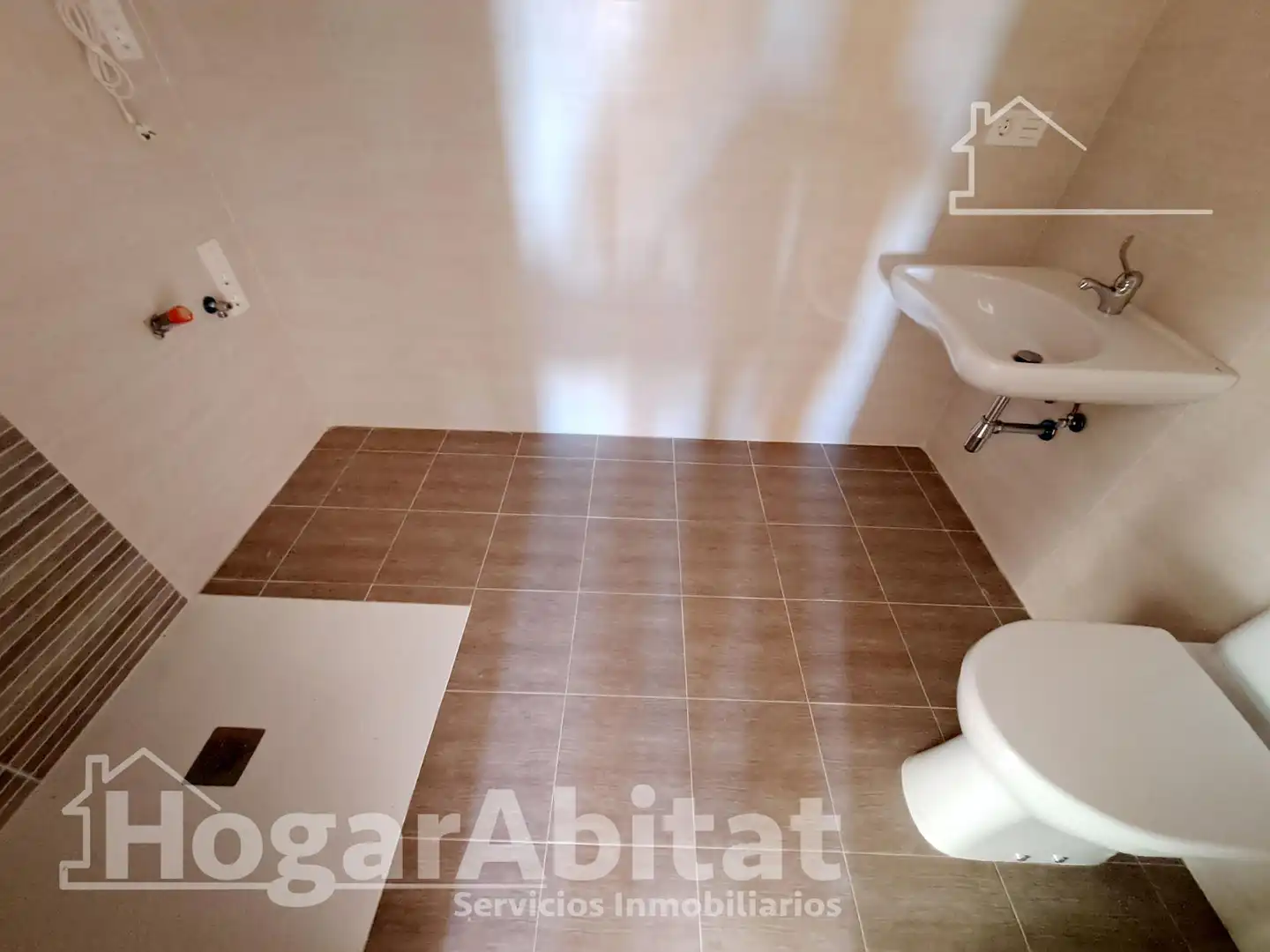 Bathroom of Flat for sale in Oropesa del Mar / Orpesa  with Heating, Terrace and Storage room