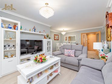 Wohnung mit Aufzug zum Verkauf in Calle Dalia