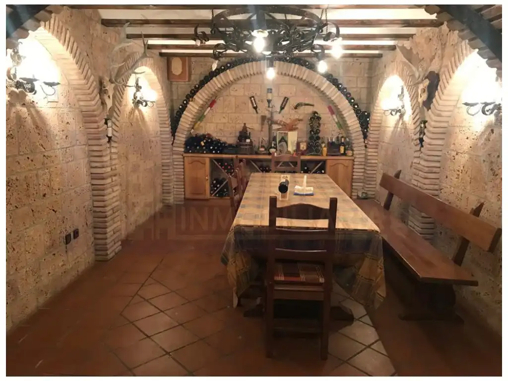 Casa o xalet en venda en Ledesma de la Cogolla amb Balcó