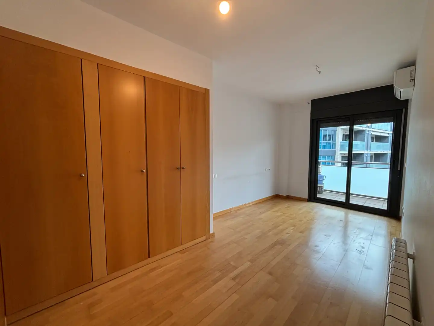 Flat for rent in Carrer del Pont de Suert, Cappont