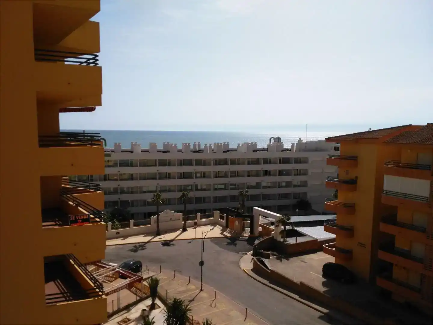 Vista exterior de Pis de lloguer en Almonte amb Jardí privat, Piscina i Moblat