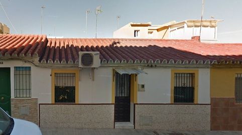 Foto 2 de Casa adosada en venta en C. María Briceño, 10, Amate, Sevilla Capital