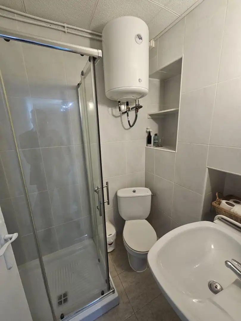 Bathroom of Ground floor for sale in Alicante / Alacant  with Air Conditioner