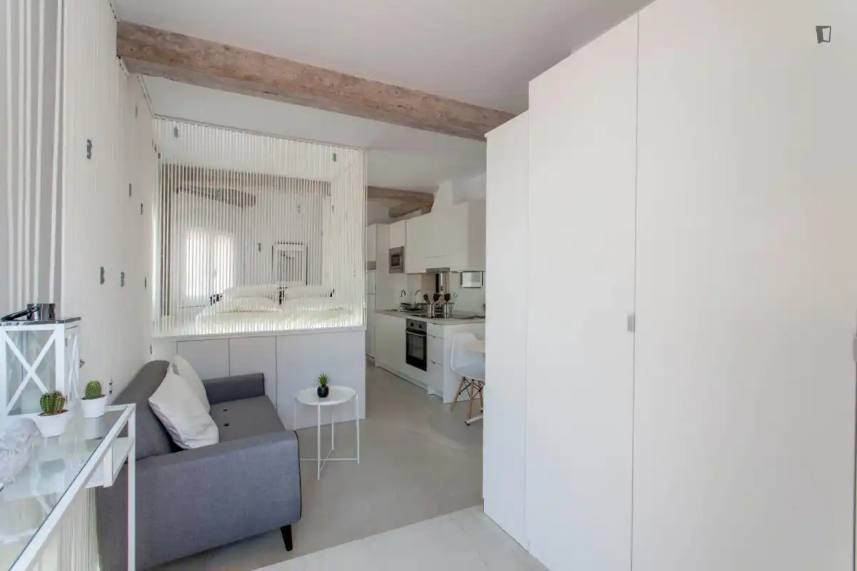 Apartamento de alquiler en Barrio de Benicalap