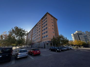 Individual amb ascensor en venda a Avenida del Ensanche de Vallecas 11