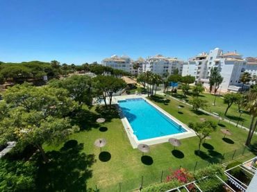 Apartamento con piscina en alquiler en El Portil