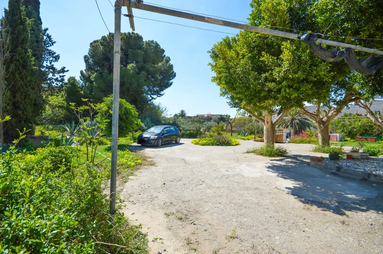 Aparcament de Finca rústica en venda en Pechina amb Aire condicionat, Jardí privat i Terrassa