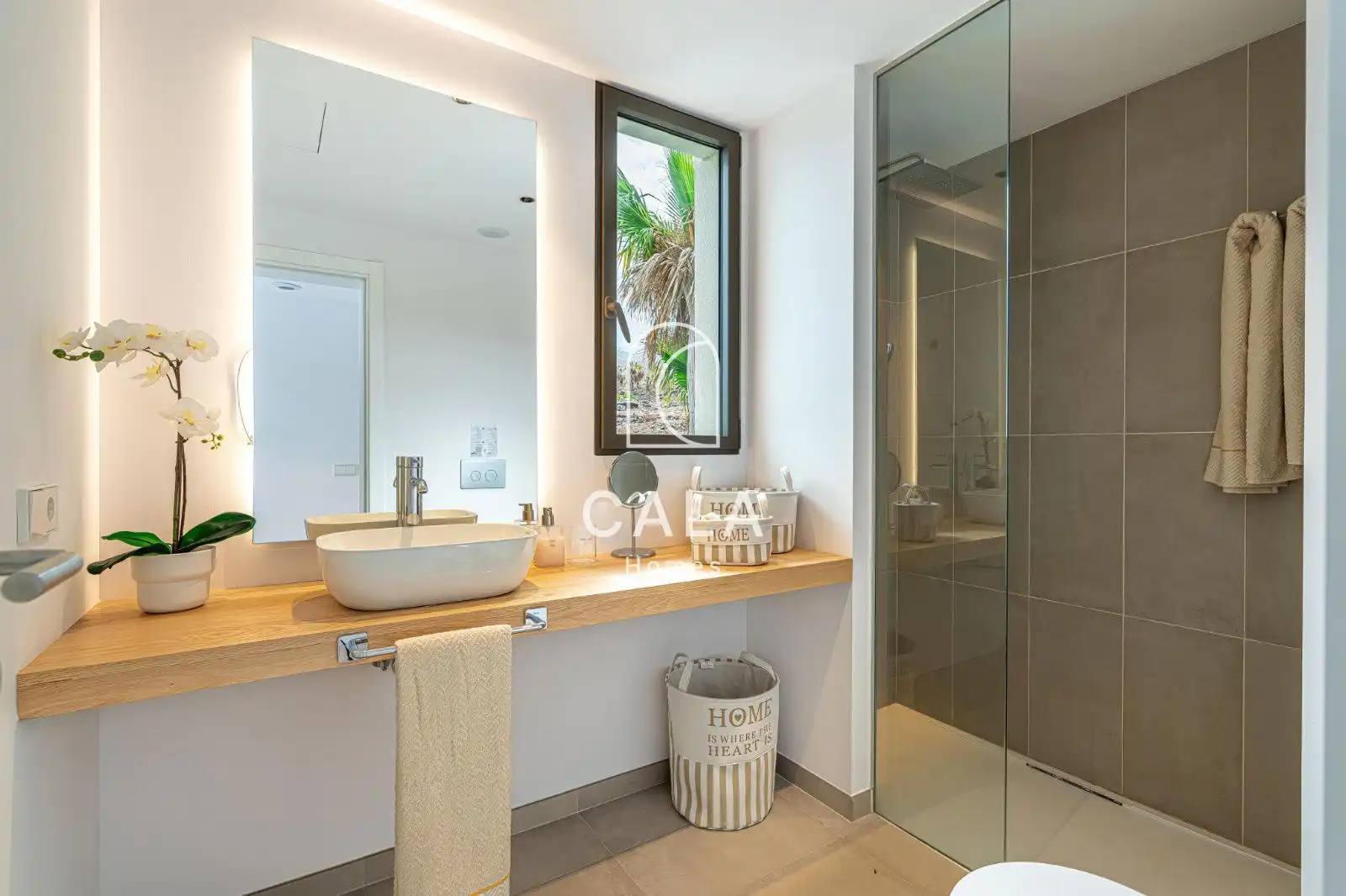 Baño de Casa o chalet en venta en Guía de Isora con Aire acondicionado, Calefacción y Terraza