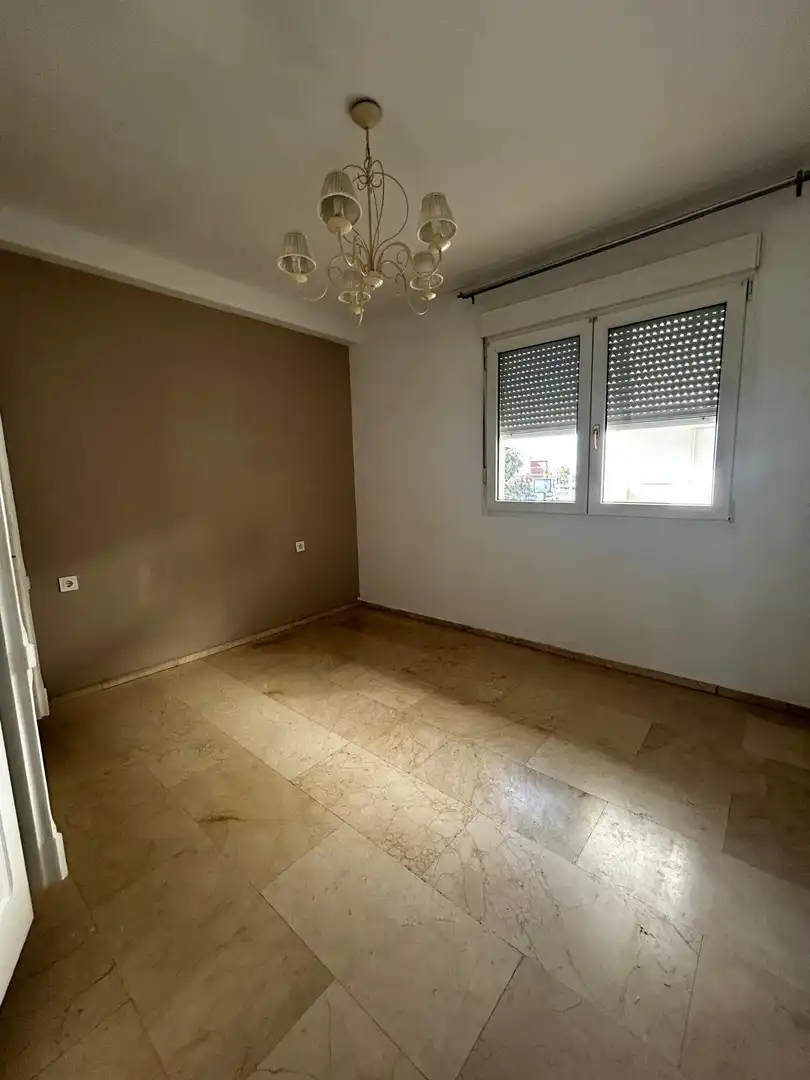 Habitación de Piso de alquiler en Córdoba con Aire acondicionado, Jardín privado y Piscina comunitaria
