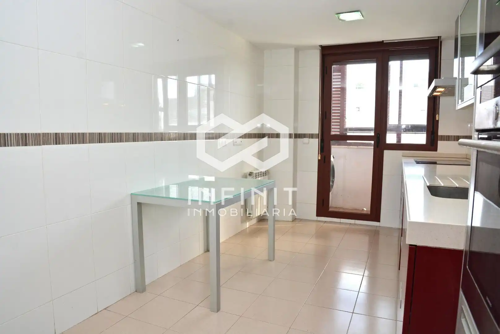 Cocina de Piso en venta en Guadalajara con Calefacción, Terraza y Trastero