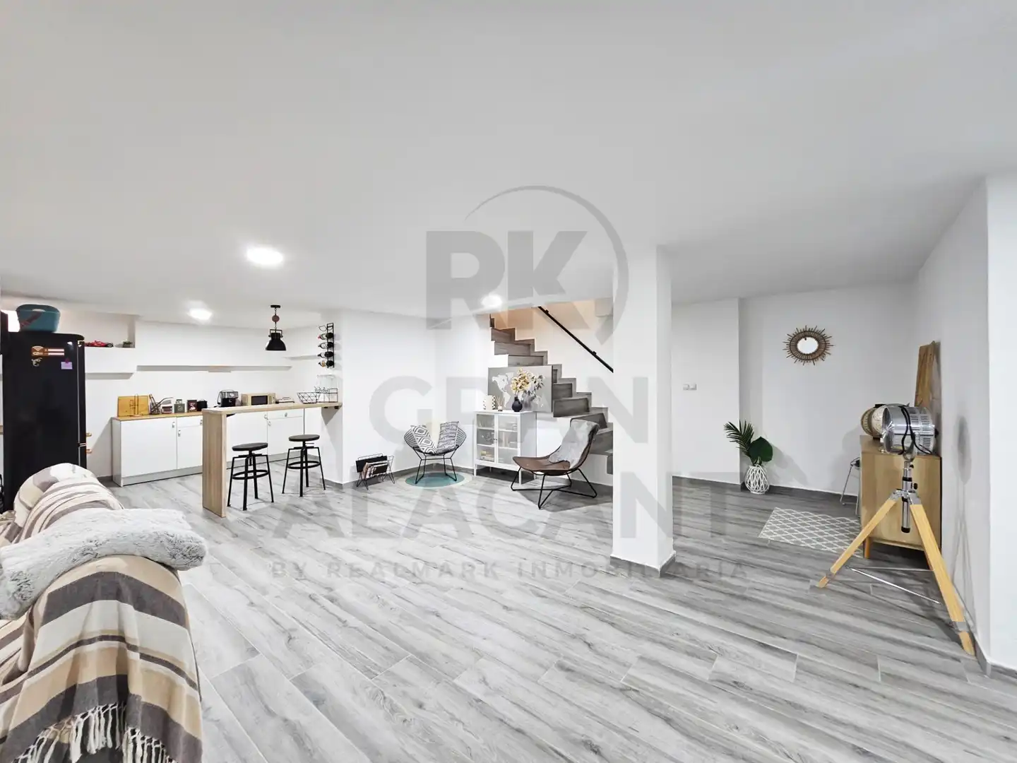 Planta baja en venta en CANARIAS, 8, Monte y Mar