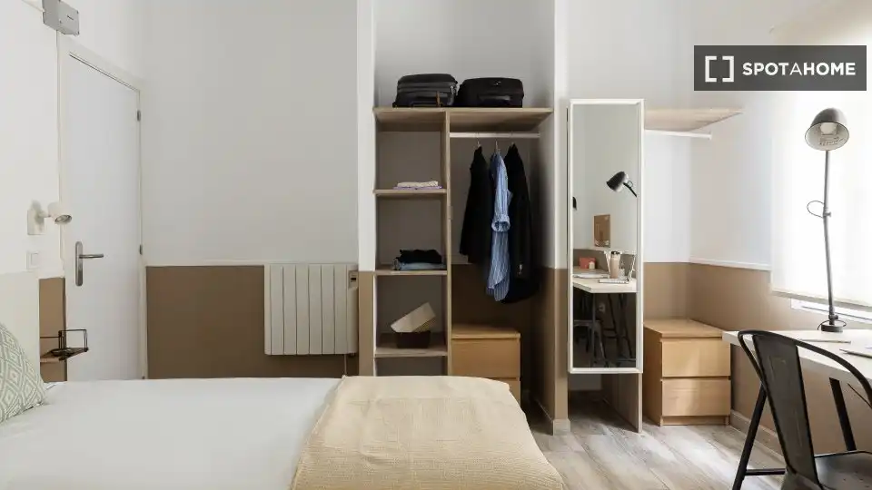 Habitación de Piso de alquiler en Getafe con Aire acondicionado, Calefacción y Amueblado