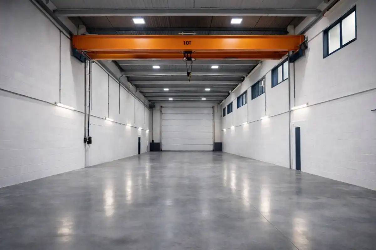 Industrial buildings for rent in Catral