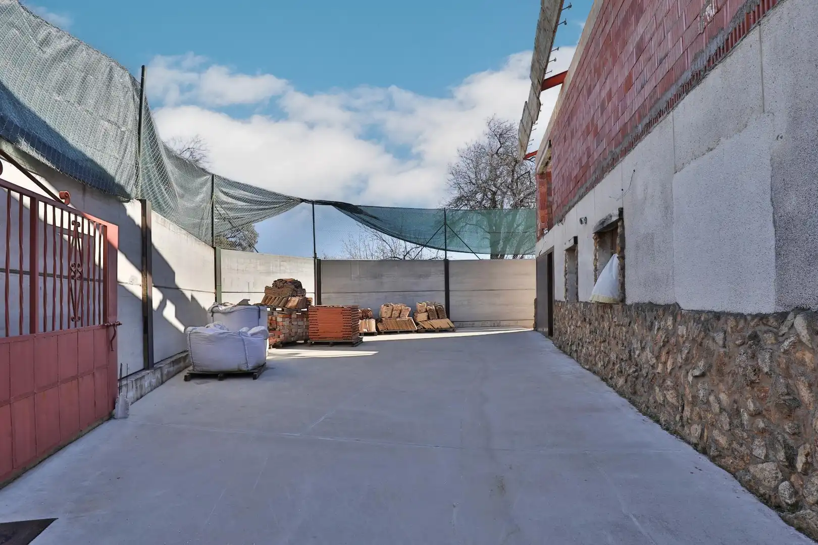 Industrial buildings for sale in Calle Atalaya, Alcalá la Real