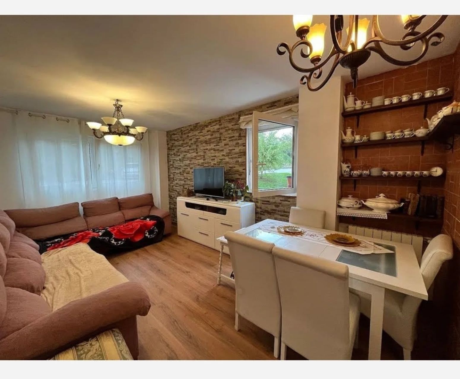 Living room of Flat for sale in Suances  with Heating, Private garden and Storage room