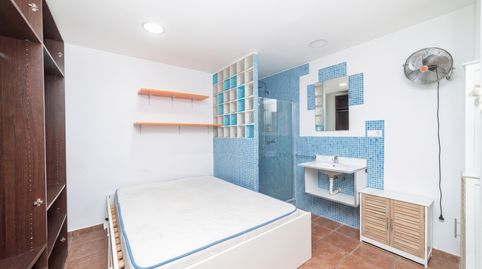 Foto 3 de Casa adosada en venta en Calle Los Brezos, Cubas de la Sagra, Madrid