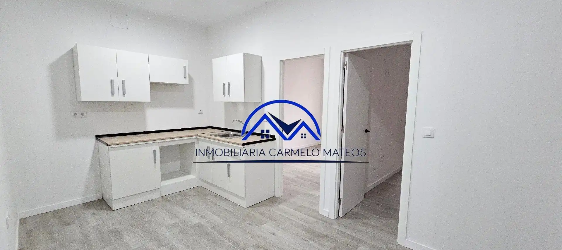 Flat for sale in V Centenario - Piletas - Capuchinos