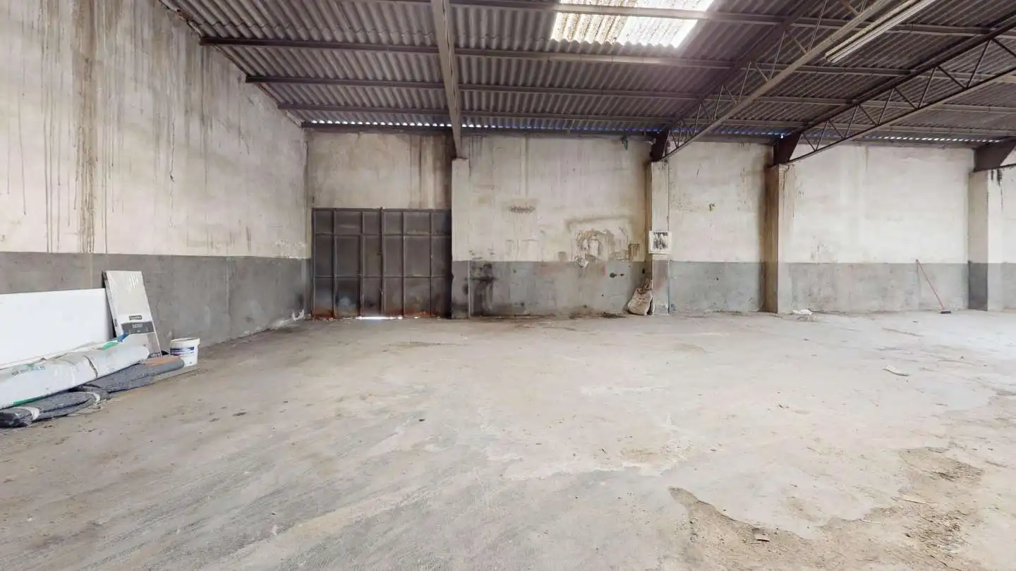 Industrial buildings for sale in Madrid