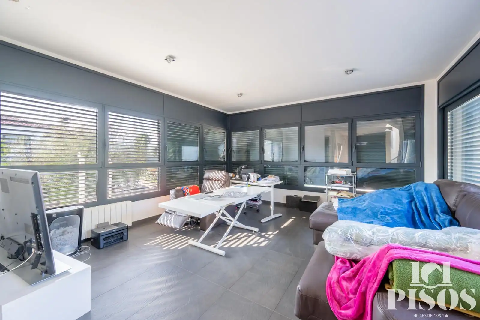Houses for sale in Sant Cugat del Vallès  with Air Conditioner, Storage room and Swimming Pool