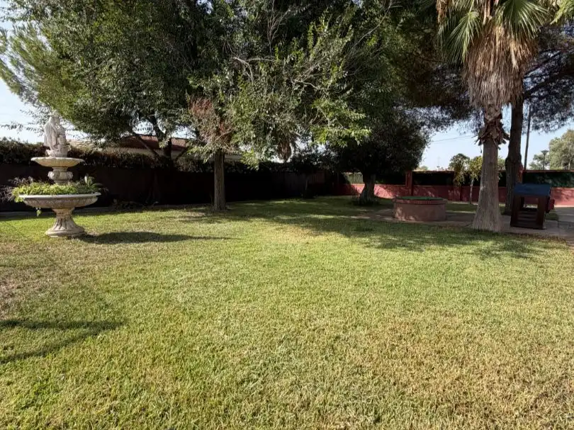 Casa o xalet en venda en Carmona amb Aire condicionat, Jardí privat i Terrassa