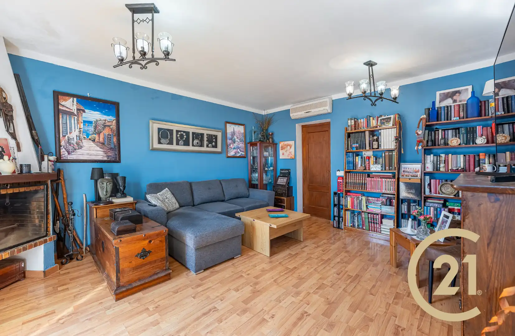 Sala de estar de Ático en venta en Ojén con Parquet, Amueblado y Horno