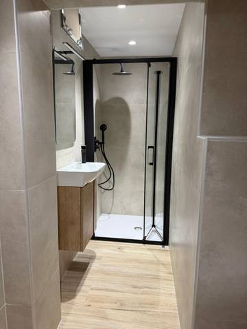 Local comercial en Venta en La Salut