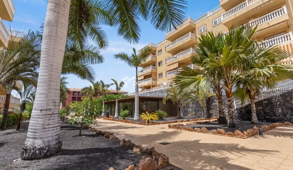Exterior view of Flat for sale in Arona  with Terrace, Swimming Pool and Furnished