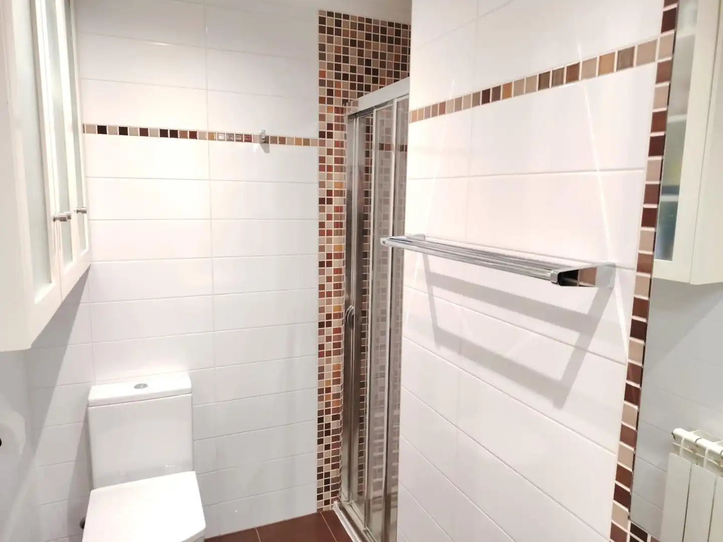 Baño de Apartamento en venta en Nigrán con Calefacción, Terraza y Balcón