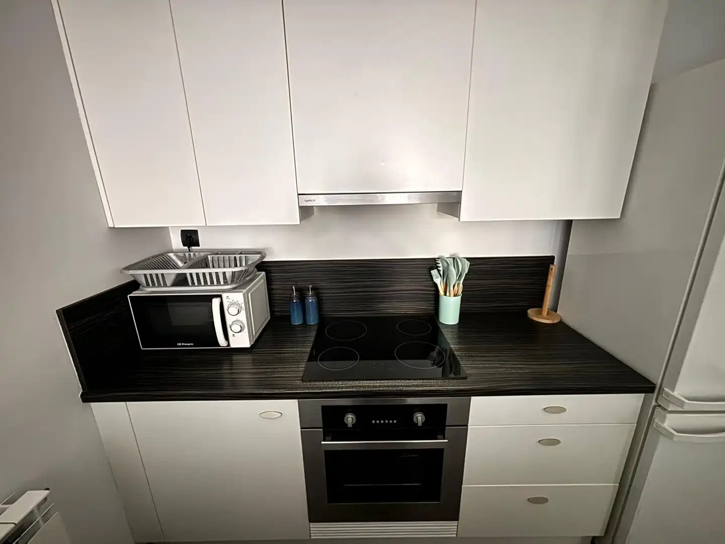 Cocina de Piso de alquiler en Zaragoza con Aire acondicionado, Calefacción y Amueblado