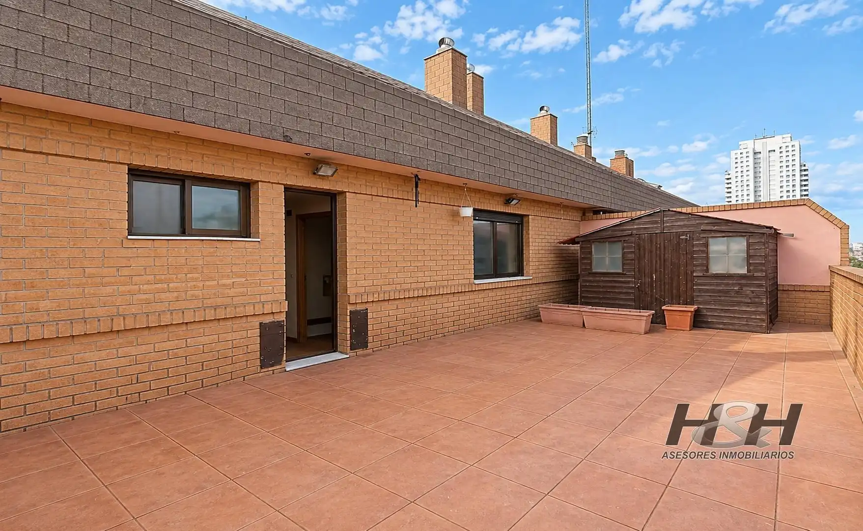 Penthouse with pool for sale in Camins al Grau, imagen 23