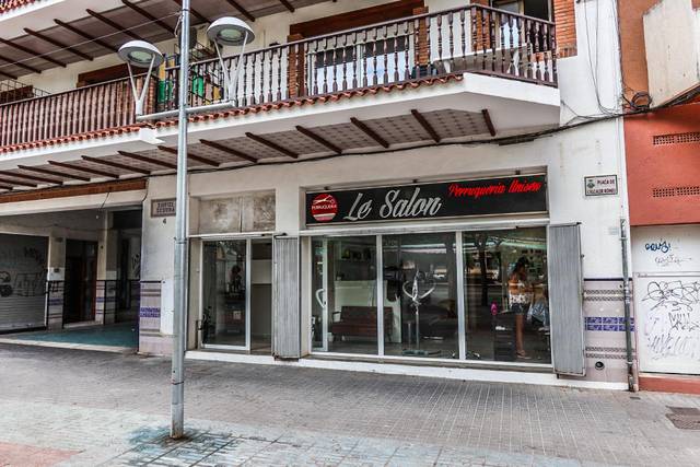 Local comercial en Alquiler en  ALCALDE ROMEU, 4 en Calafell Platja