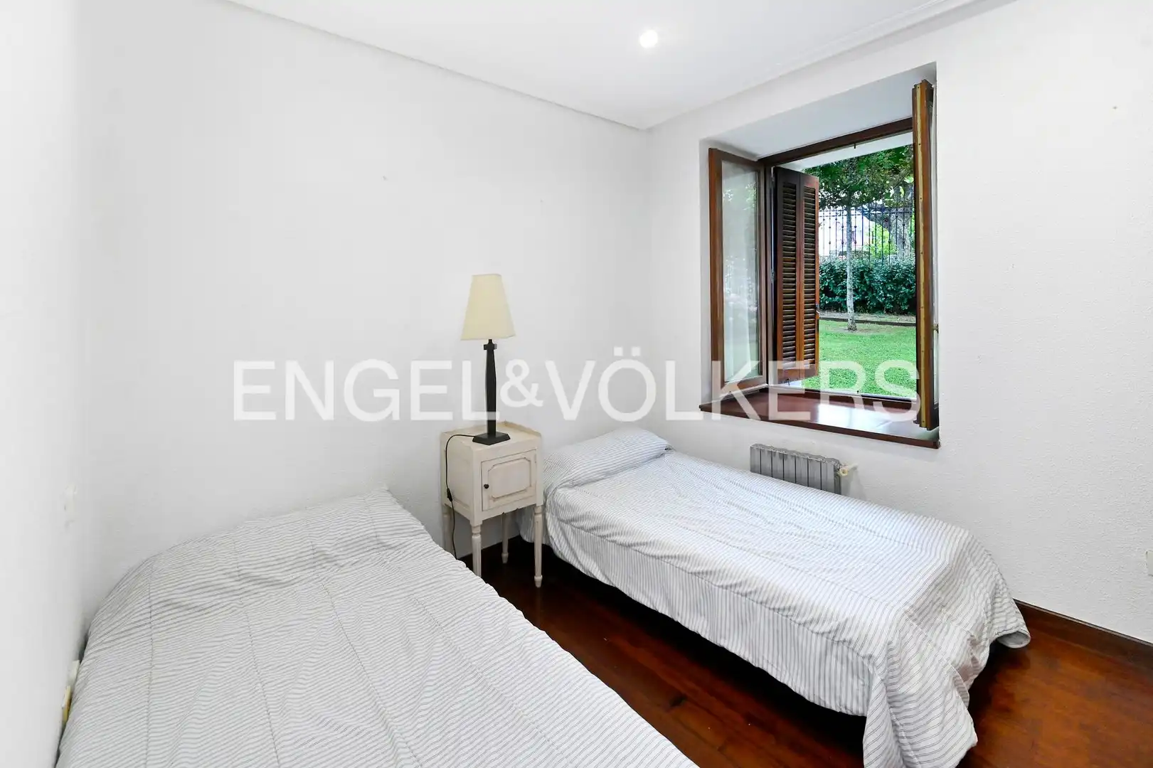 Esszimmer von Maisonette zur Miete in Santander mit Heizung, Privatgarten und Parkett