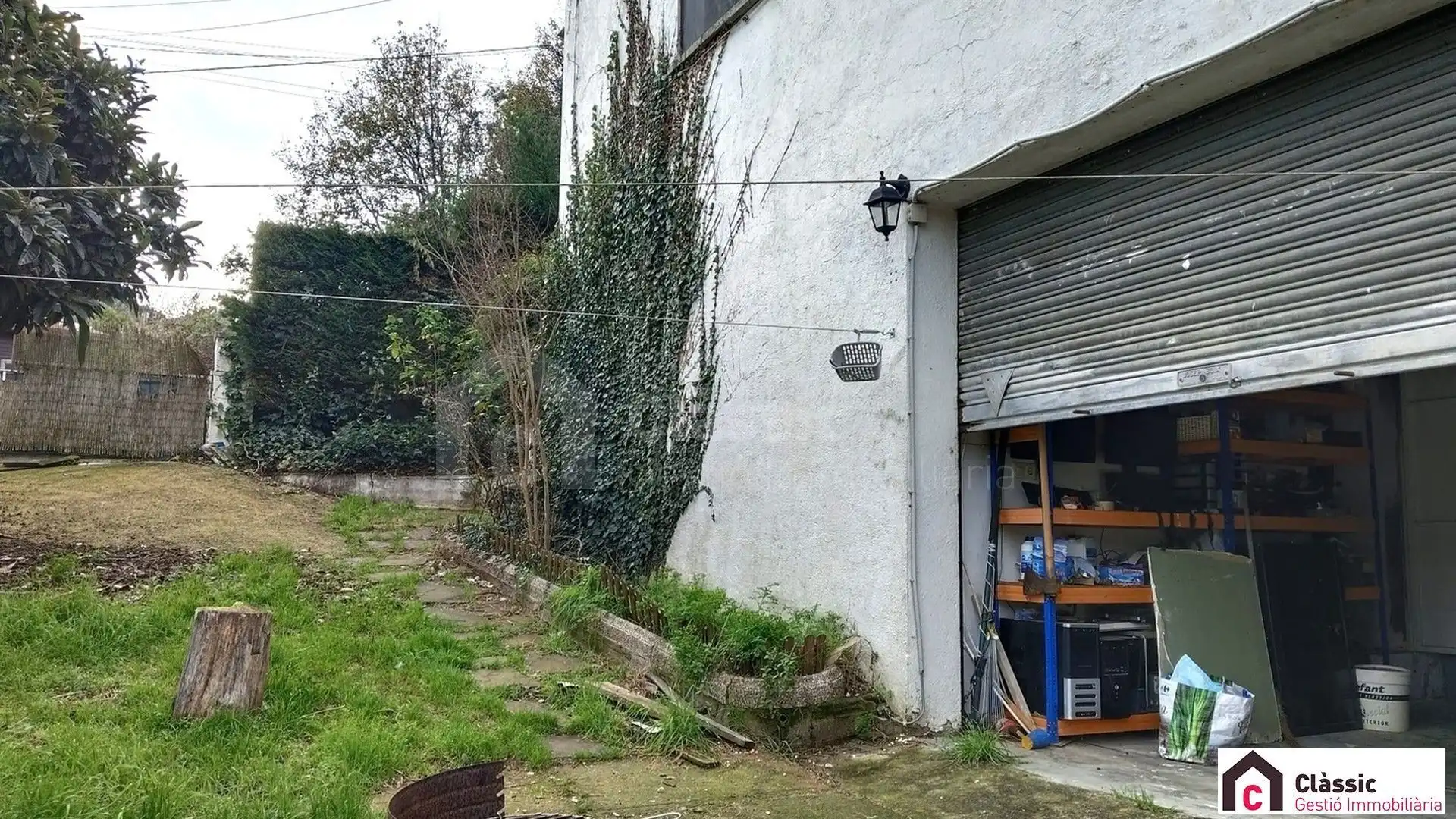 Vista exterior de Casa o xalet en venda en Riells i Viabrea amb Calefacció, Jardí privat i Traster