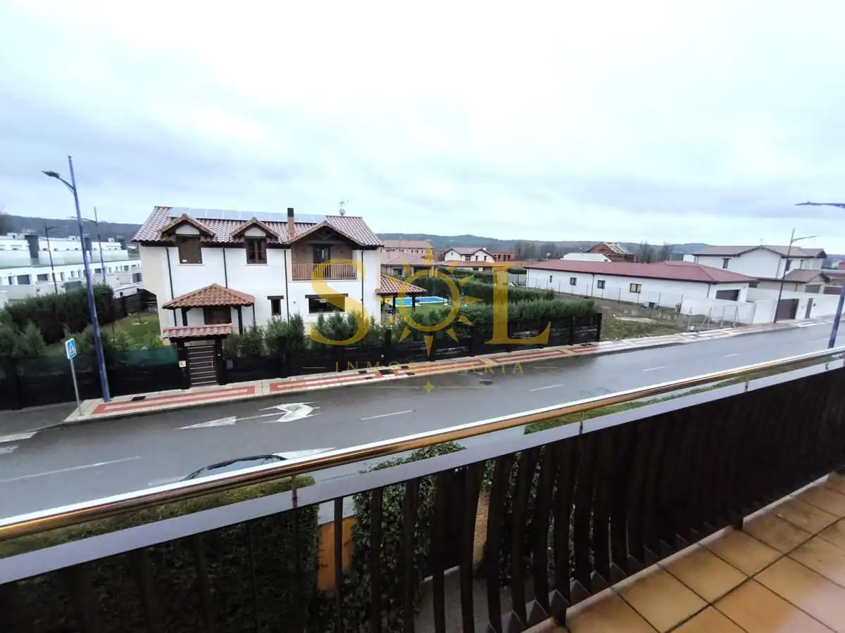 Casa con terraza en venta en Calle Maestro Rodrigo-vr 8, imagen 25