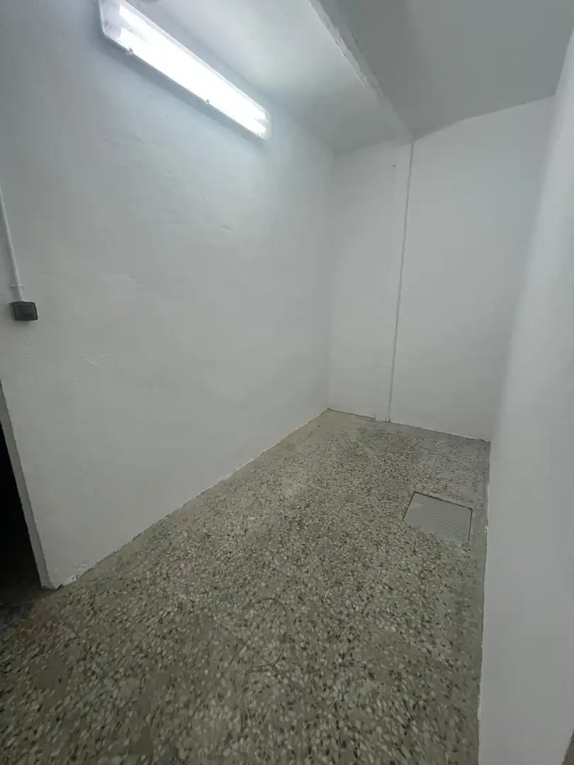 Fabrikhallen zur Miete in Algorós - El Derramador