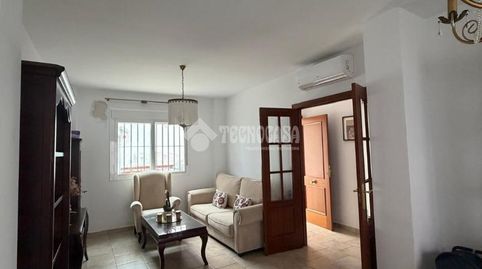 Foto 5 de Casa adosada en venda a Torre Cruz - Los Molinos, Utrera