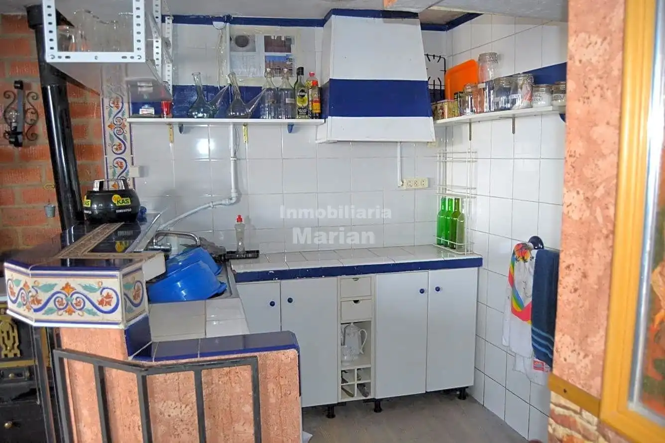 Cocina de Finca rústica en venta en Fuentespina con Amueblado