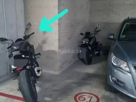 Parking de Garaje de alquiler en Sabadell con Alarma