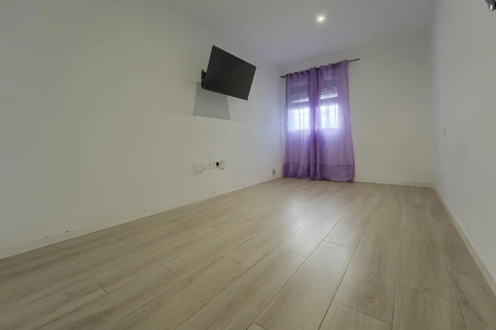 Bedroom of Houses for sale in Tomares  with Air Conditioner, Private garden and Terrace
