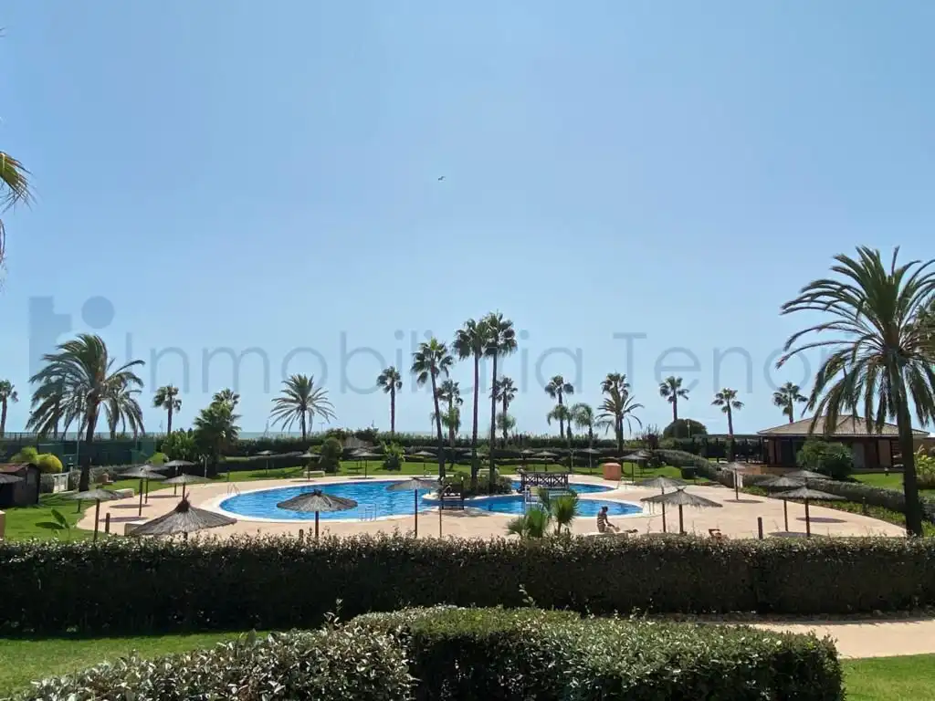 Piscina de Àtic de lloguer en Islantilla amb Terrassa