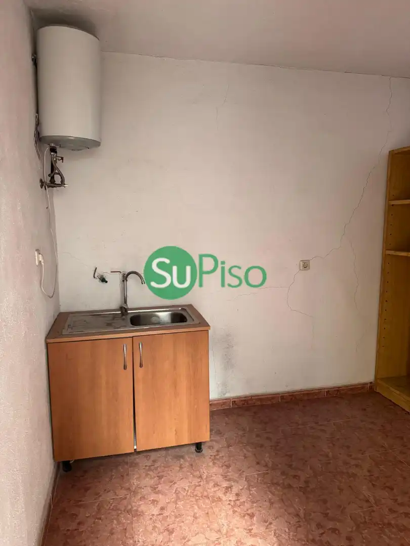 Cuina de Nau industrial en venda en Yeles
