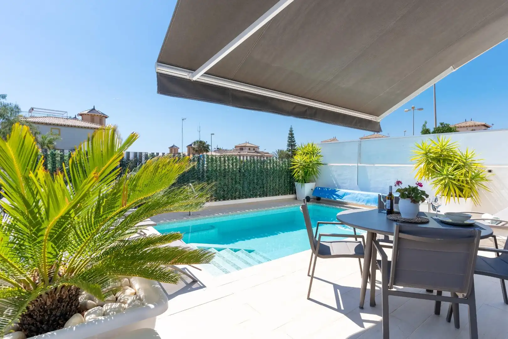 Casa pareada con terraza en venta en Orihuela Costa