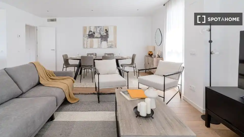 Room in Valdebebas - Valdefuentes