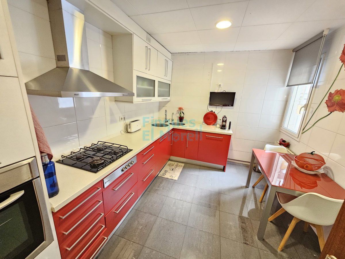 Kitchen of Flat for sale in  Lleida Capital  with Air Conditioner, Heating and Balcony