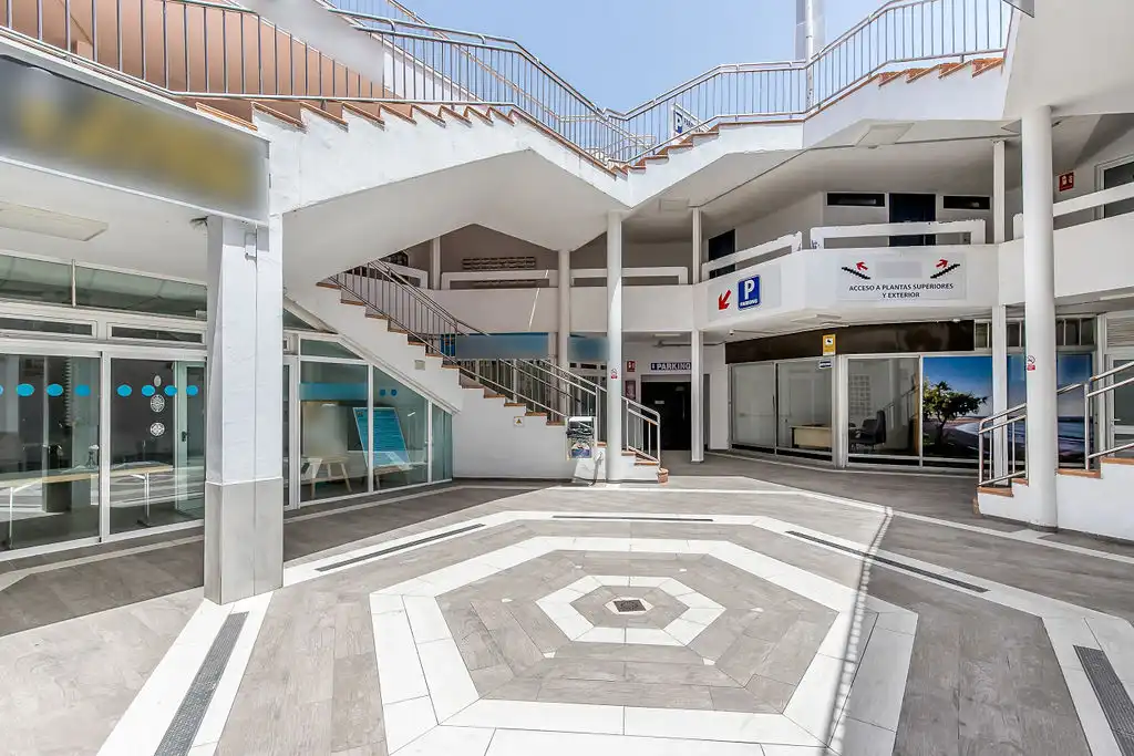 Local en venta en Adeje