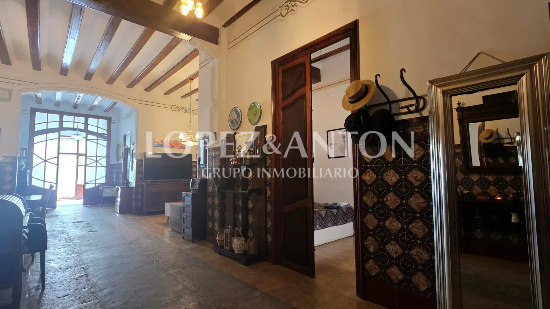 Detached homes for sale in La Pobla de Vallbona  with Air Conditioner, Terrace and Swimming Pool