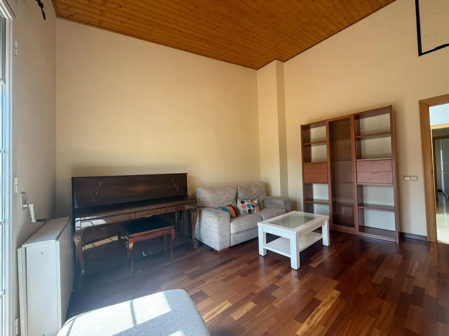Living room of Houses for sale in Sabadell  with Air Conditioner, Heating and Private garden