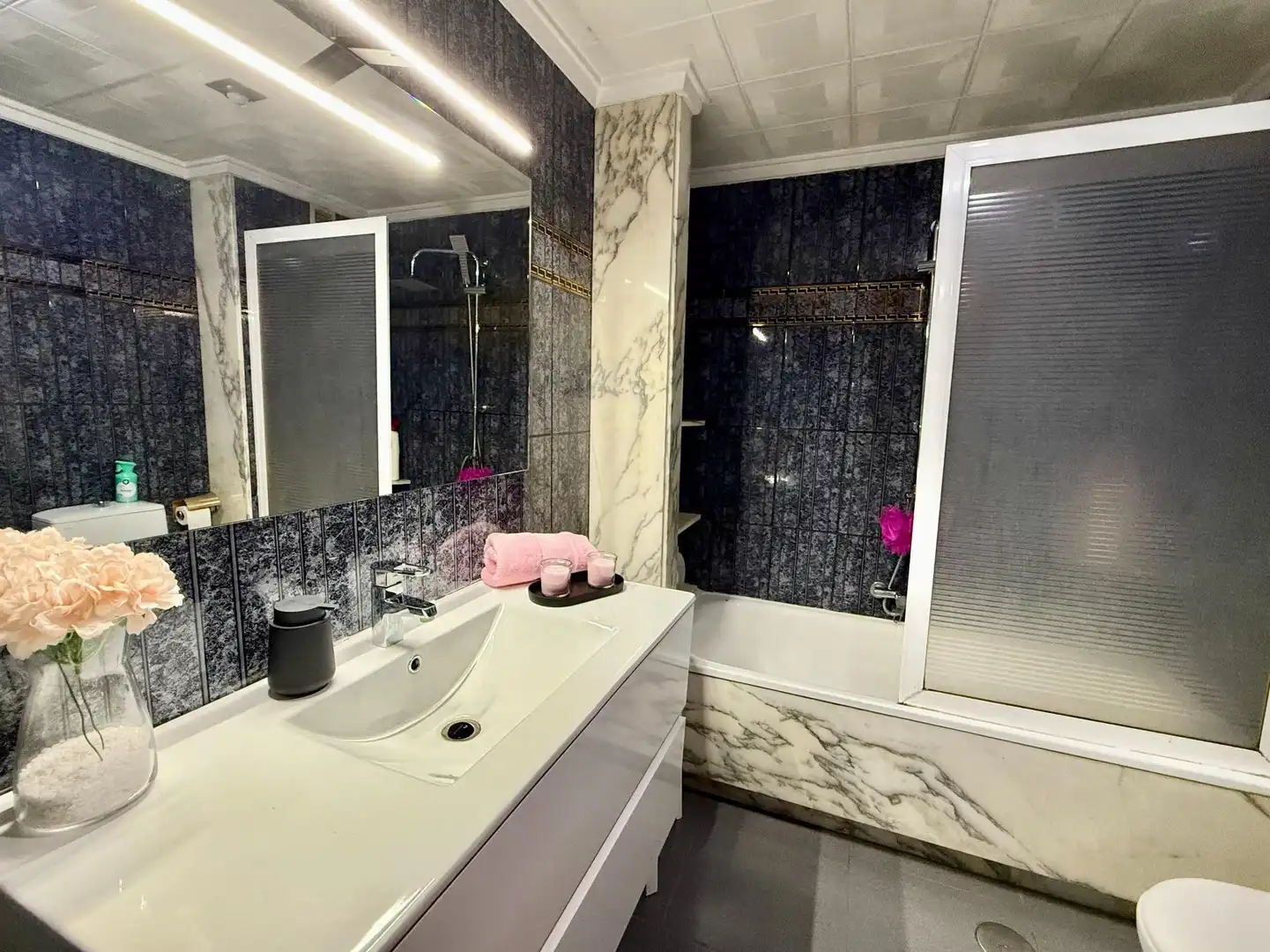 Baño de Piso en venta en Valencia con Balcón