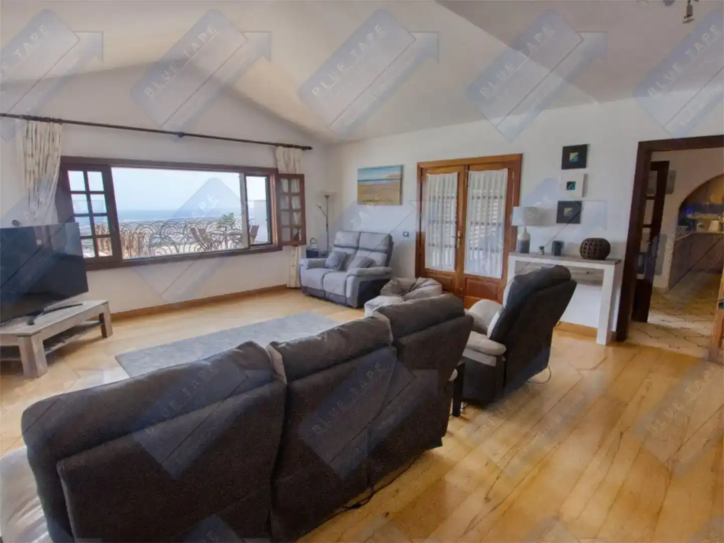 Sala d'estar de Pis en venda en San Bartolomé amb Aire condicionat, Jardí privat i Parquet