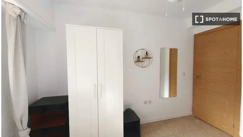 Habitación en El Cabanyal - El Canyamelar